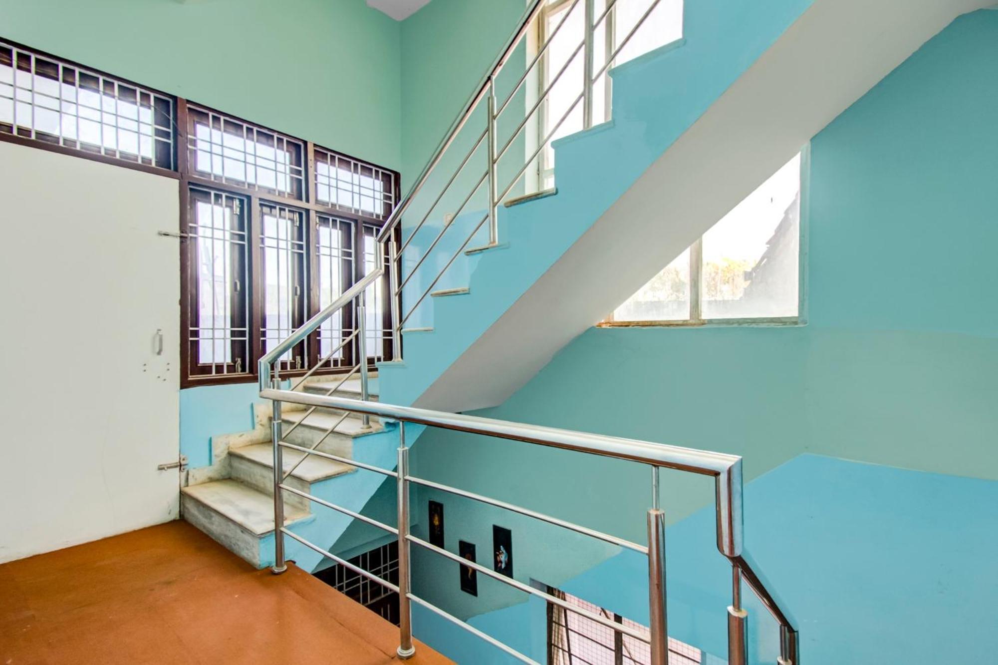 Oyo Flagship 81130 Vanya Guest House Τζαϊπούρ Εξωτερικό φωτογραφία